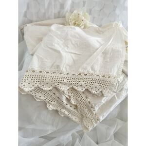 Vtg. King Bed Skirt Ecru Crochet Lace 100% Cotton KING SCALLOPED 13” DROP